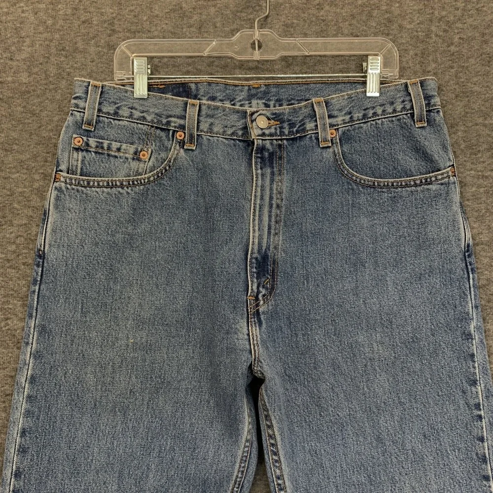 VTG Y2K Levi's 505 Jeans 34x36 Regular Fit Denim‎ Medium Light Wash Long Inseam